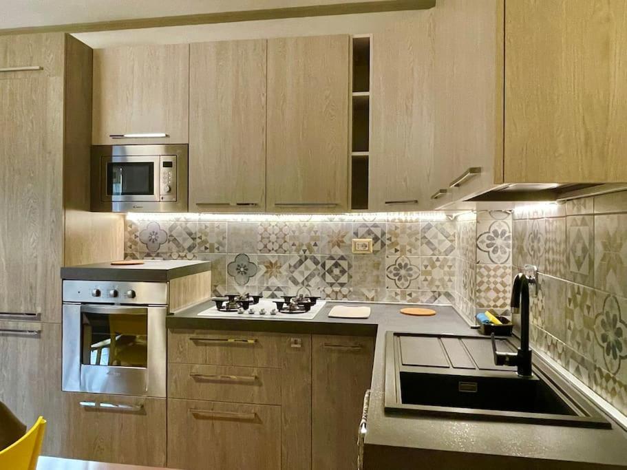 Apartment With Private Parking - Roma Est. Lunghezza Екстериор снимка