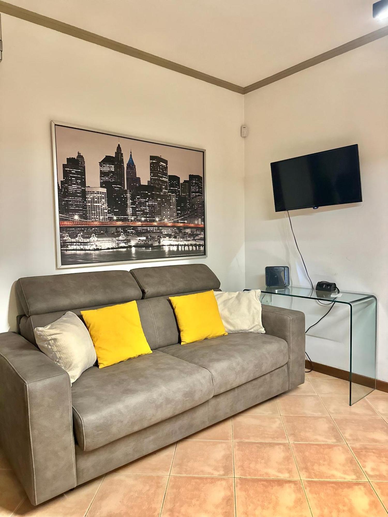 Apartment With Private Parking - Roma Est. Lunghezza Екстериор снимка